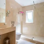 Coolhouses Algarve, Casa Redonda, V3 度假居 拉哥斯